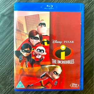 🦸‍♀️ Disney Pixar The Incredibles Blu-ray movie (Region Free) 🍿
